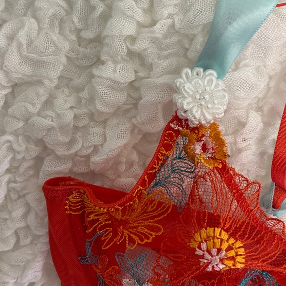 Handmade Replica Sororite Vintage Lace Bra 🌸 - Picture 4 of 4